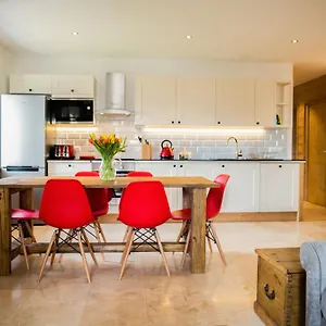 'petite Ferme Les Bouts' Apt, Sleeps 6, Nr Morzine Hébergement de vacances