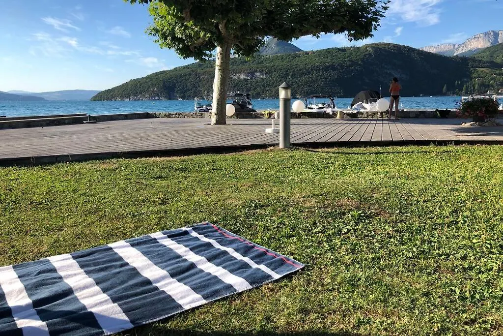 Rare : Au Bord Du Lac D'Annecy, Cosy Appartement En Rez De Jardin Avec Terrasse Privative 뒤엥 아파트
