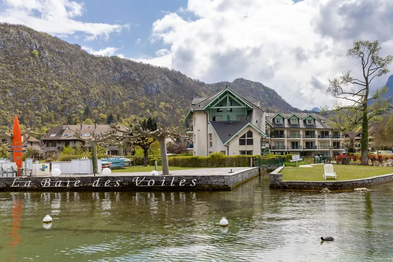 아파트 Rare : Au Bord Du Lac D'Annecy, Cosy Appartement En Rez De Jardin Avec Terrasse Privative 뒤엥